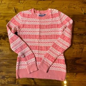 Cute vineyard vines sweater in time for fall